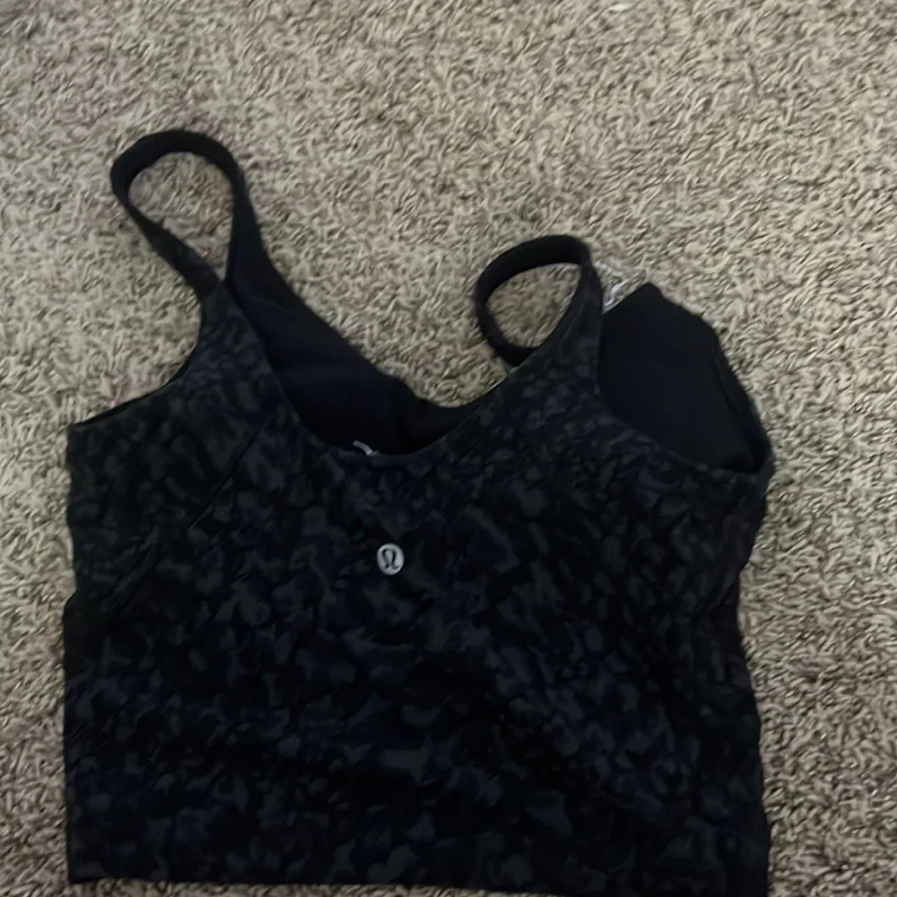 LULULEMON ALIGN TOP - Picture 2 of 2
